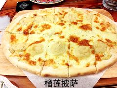 -I HOLIC艾豪丽披萨(KKone店)