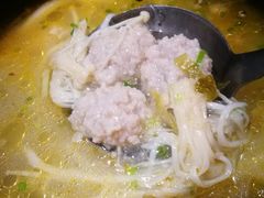 砂锅酸汤丸子-好嫂子酱猪手•农家菜(华远坊店)