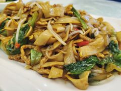 瘦肉鸡蛋炒河粉-覃记海鲜美食餐厅