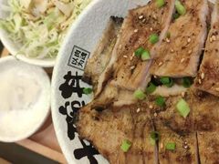 -熊吞·大碗丼烧肉饭(济宁万达广场店)