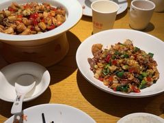 -爱碗亭·鲜炒湖南菜(壹城中心店)