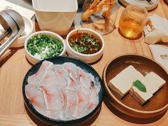 -巴奴毛肚火锅(龙湖锦艺城店)