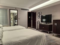 -上海龙之梦万丽酒店