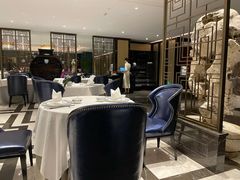 大堂-Yan Ting 宴庭中餐厅(上海静安瑞吉酒店)