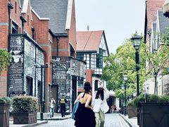 -钟书阁(松江泰晤士小镇店)