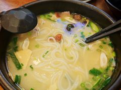 -桥香园云南过桥米线(红龙井店)