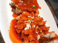 -吴越荣记苏州菜·松鼠桂鱼100%活鱼现做(月光码头店)