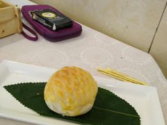 酥皮红豆焗餐包-荔枝楼酒家(员村东璟店)
