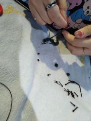 -灵彩珠宝(朗香街店)