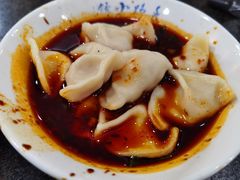 酸辣水饺-春阳水饺(香槟广场店)