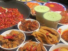 -萍姐火锅·公路夜市(武汉首店)