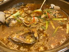 -龙悦湾酒家·八阵鱼生·渔人码头店