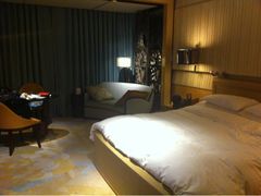 iphone_upload_pic-上海浦东丽思卡尔顿酒店