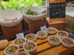 -东方红海鲜百汇(国际大厦店)