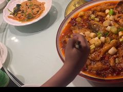 -巴特餐饮6加1音乐餐吧·新疆菜
