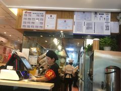 -南城香·饭香串香馄饨香(青年路店)