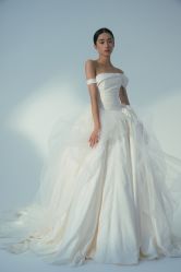 点击看大图 -GODDESS WHITE婚纱礼服(鹏城动力大厦店)