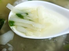 -依云煎包店