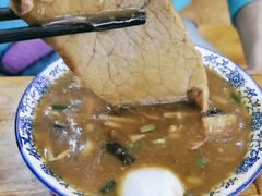 -清真高老大牛排胡辣汤(嵩山路总店)