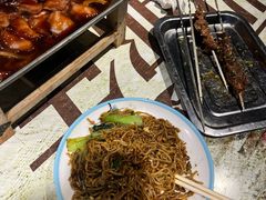 -顶峰夜宴·龙虾烧烤大排档(九江学院店)
