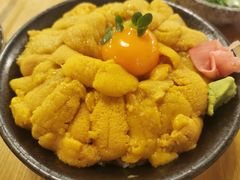 三色海胆饭-魔丼屋(日月光店)