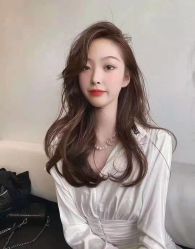 -首脑美发沙龙