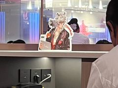 -海底捞火锅(杭州庆春路夜宵主题店)