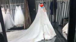 点击看大图 -GRACE KELLY婚纱与礼服(北京店)