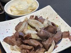 -铭牛烧肉·和牛海鲜自助(高新月牙湖店)
