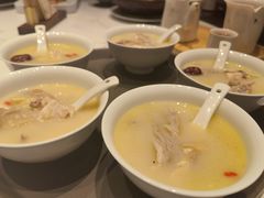 银杏胡椒猪肚鸡-觅唐MITONG(鸟巢店)