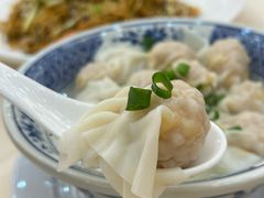 鲜肉粟米云吞-轩记海鲜餐厅·四十五年老字号·经典粤菜(西区彩虹店)