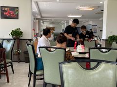 大堂-七的湖·晚芳亭·阳澄湖农家菜·大闸蟹(莲花岛店)