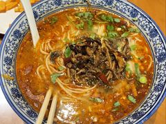 -东大桥小国抻面烧烤(长通路店)