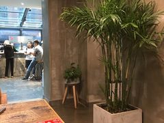 -HIGH FIVE哈福手工汉堡(桂林路店)