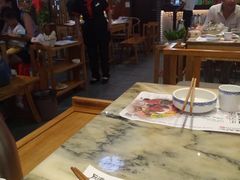 -月满大江经典成都火锅(麻城店)