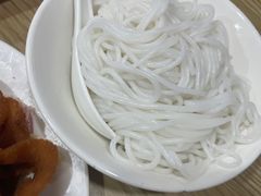 -德致祥云南过桥米线(云天小苑店)