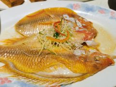 -顺峰海鲜酒楼(省府店)