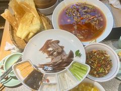 -六合居(温江店)