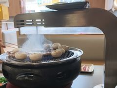 -围炉肉舍•炭烤活鳗•丹东海鲜烤肉(步行街店)