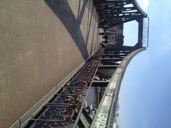 iphone_upload_pic-铁桥