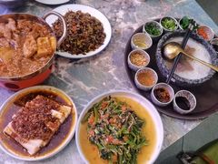 -浩海火燒雲傣家菜(芮欧百货店)