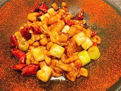 -渔语鱼新川菜Bistro(万象天地店)
