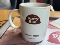 -劳顶笨咖啡(丽水宜家店)
