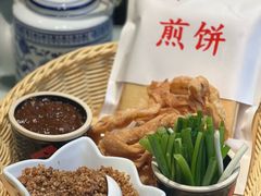 -鲁菜根·泰山菜(泰山店)
