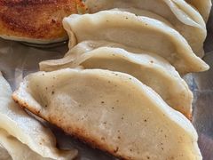 -黄阿姨锅贴大王(万航渡路店)