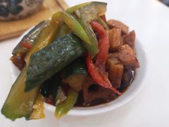 -内蒙焖面大盆骨餐馆(山大路店)