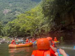 -雅鲁激流探险漂流