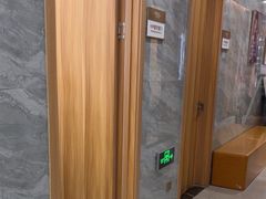 -上海仁爱医院口腔科 · 种植