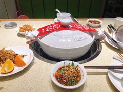 -煲大王猪肚鸡·椰子鸡火锅(红谷滩万达店)