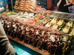 -六合夜市